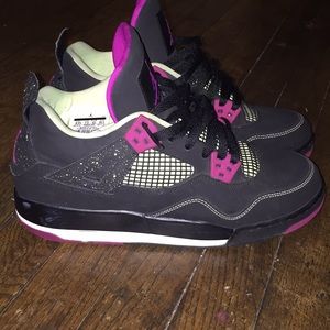 Jordan 4 GS Fuchsia
